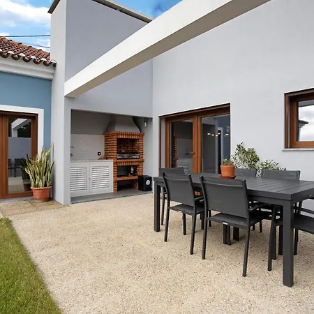 Holiday home Casa D'avo - Family Coastal Escape