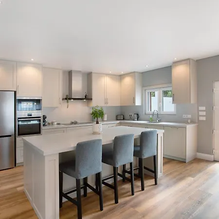 Casa D'avo Em Santa Barbara * Casa Nova